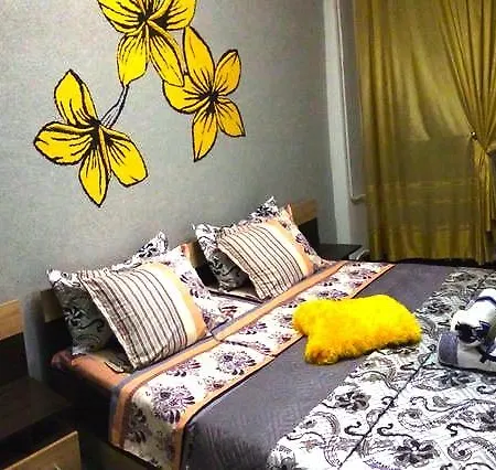 Nice Apartment On Samal 1 Almaty Exterior photo