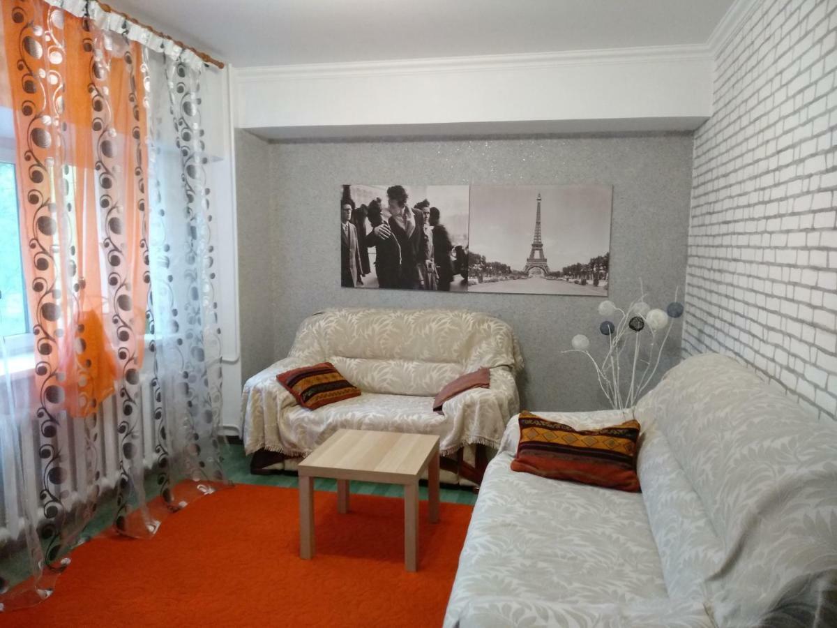 Apartment On Samal 1 Almaty